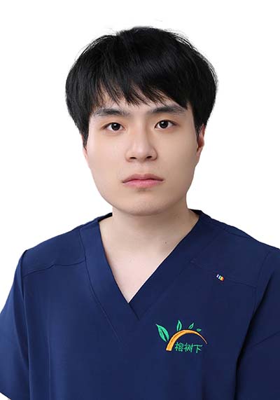 许家添